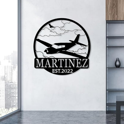 Personalized Metal Airplane Wall Art, Airplane Name Sign, Customized Pilot Name Sign, Airplane Hangar Sign Decor, Aviation Home Office Decor, Large Outdoor Decor, Pilot Gifts, Aircraft Lovers Gift
